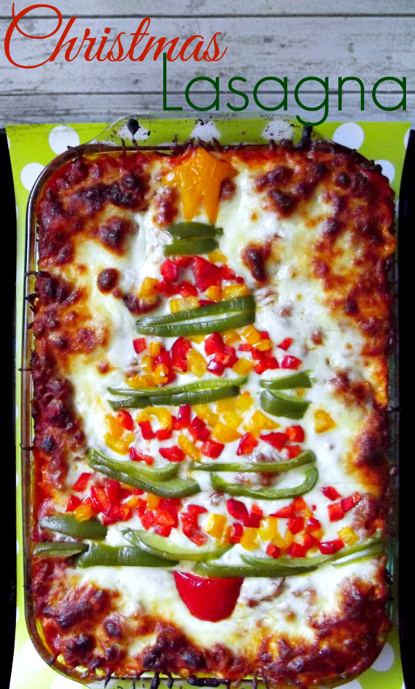 Christmas Lasagna is a wonderful Christmas Eve Dinner tradtion! Christmas Lasagna via Life with the Crust Cut Off || Christmas Eve Dinner: 5 Fun Festive Holiday Feasts! || Letters from Santa Holiday Blog