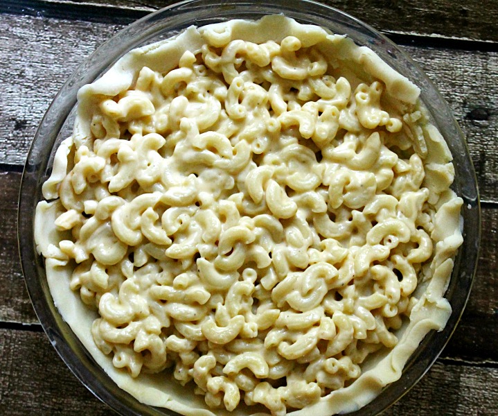 Mac And Cheese Pie