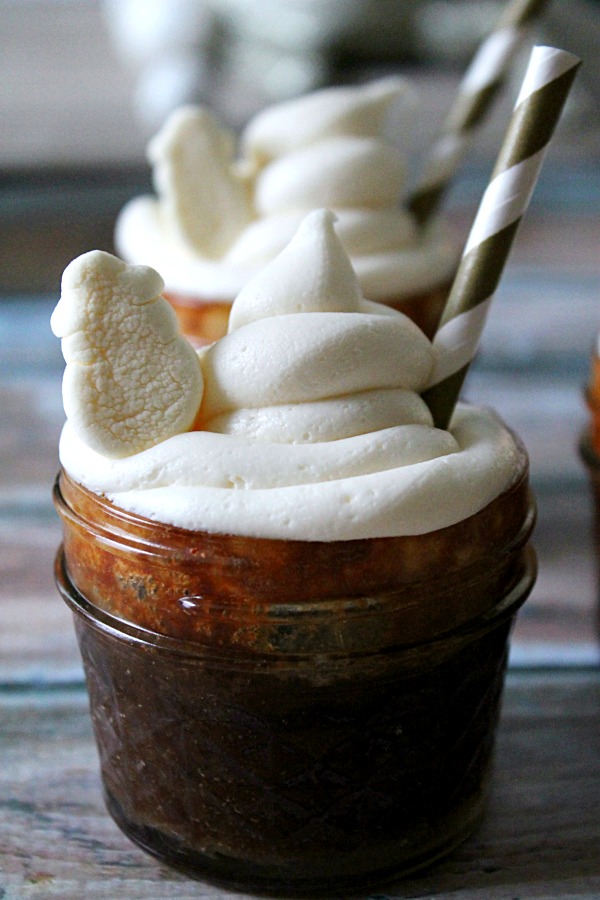 Hot Chocolate Cupcakes