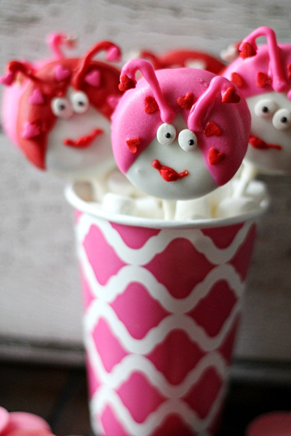 Love Bug Cookie Pops