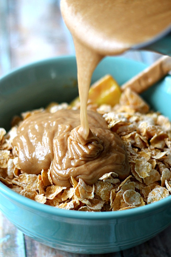 Peanut Butter over Cereal #CrispyIsBack #CollectiveBias