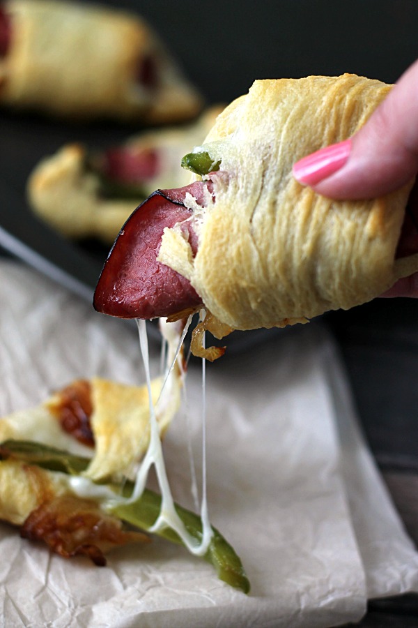 Cheese Steak Crescents, the perfect quick and yummy dinner!