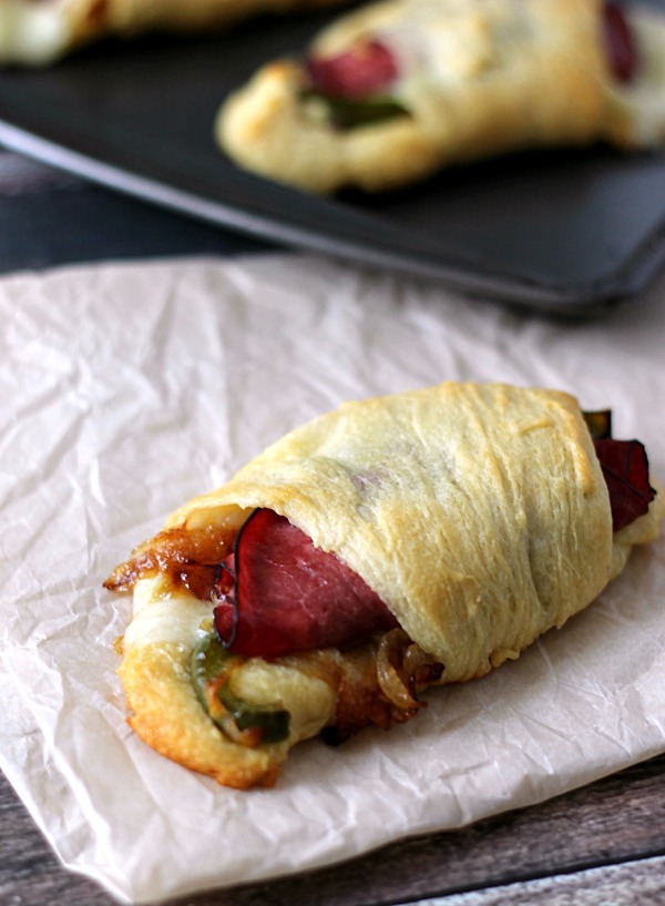 Cheesesteak Roll Ups