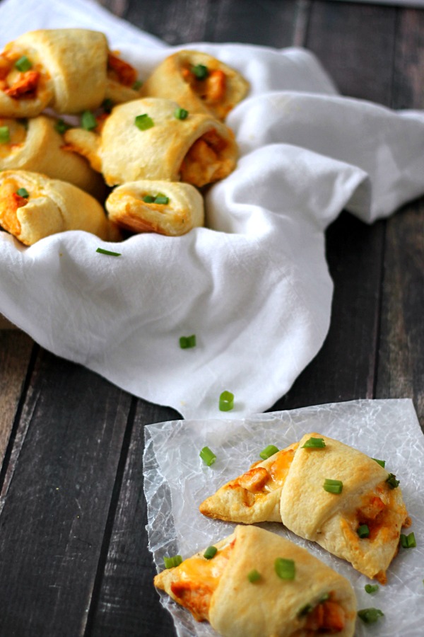 Ranch Buffalo Cheesy Chicken Roll Ups