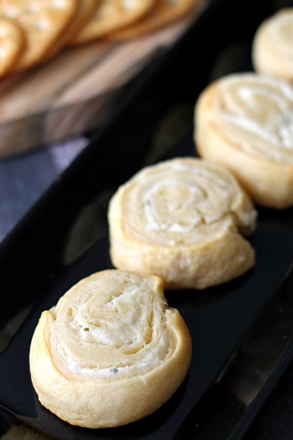 Garlic & Herb Cheese Pinwheels