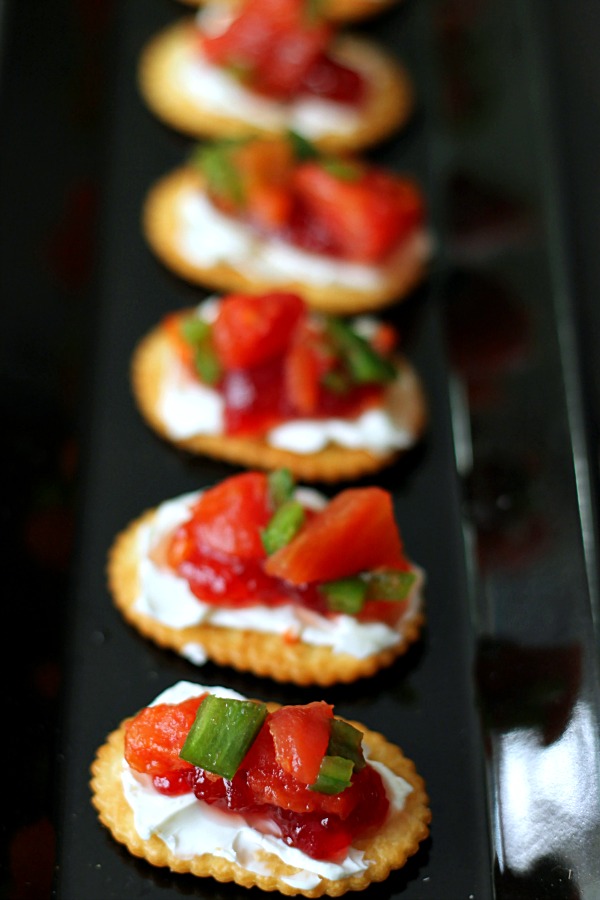 Spicy Cream Cheese Crackers