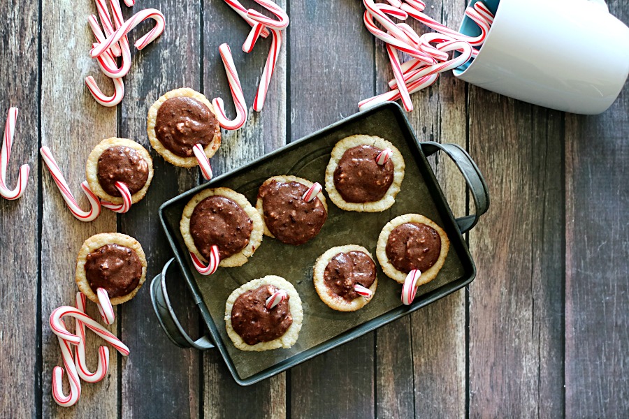 peppermint-mocha-cheesecake-cookie-bites