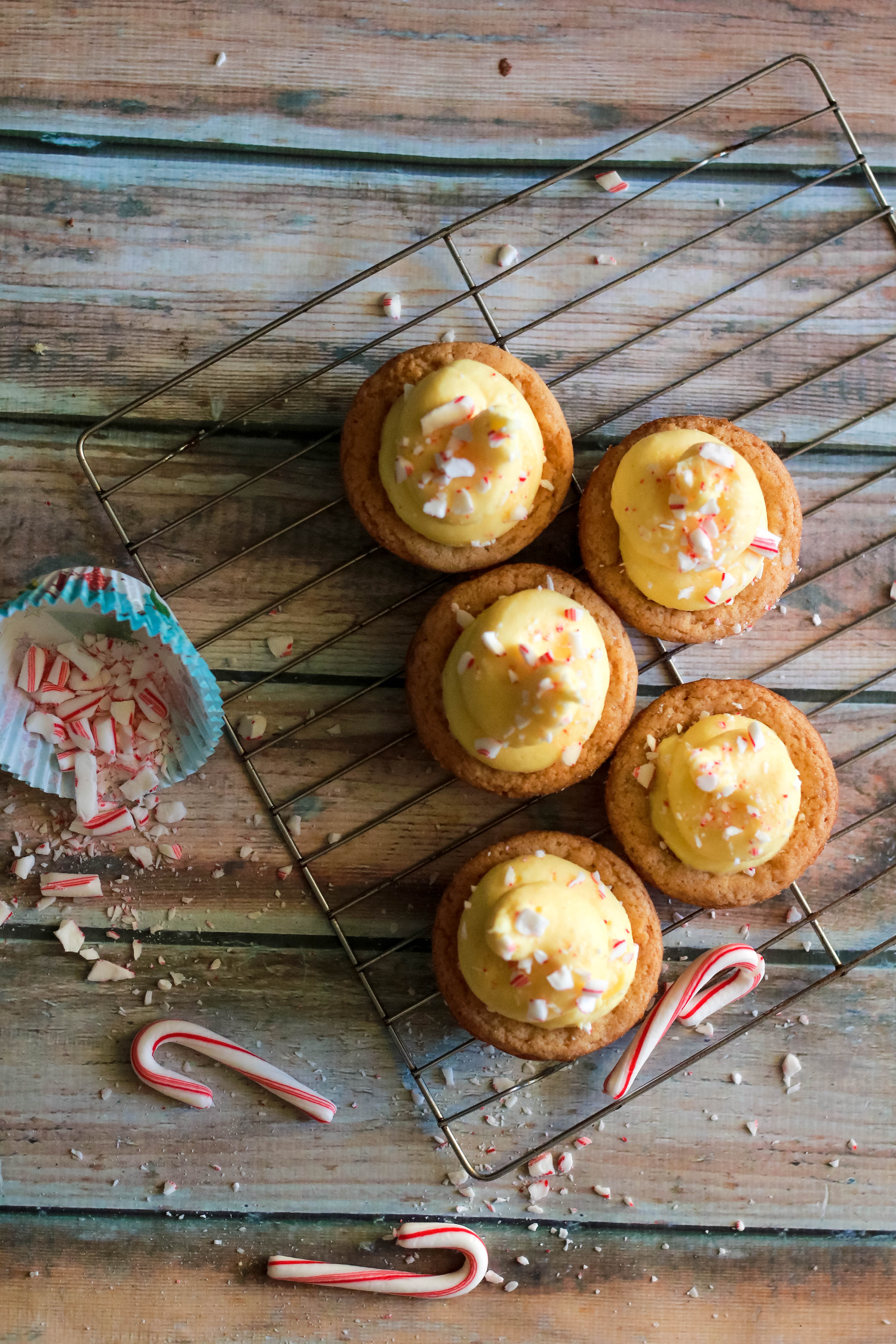 peppermint-cookie-cups