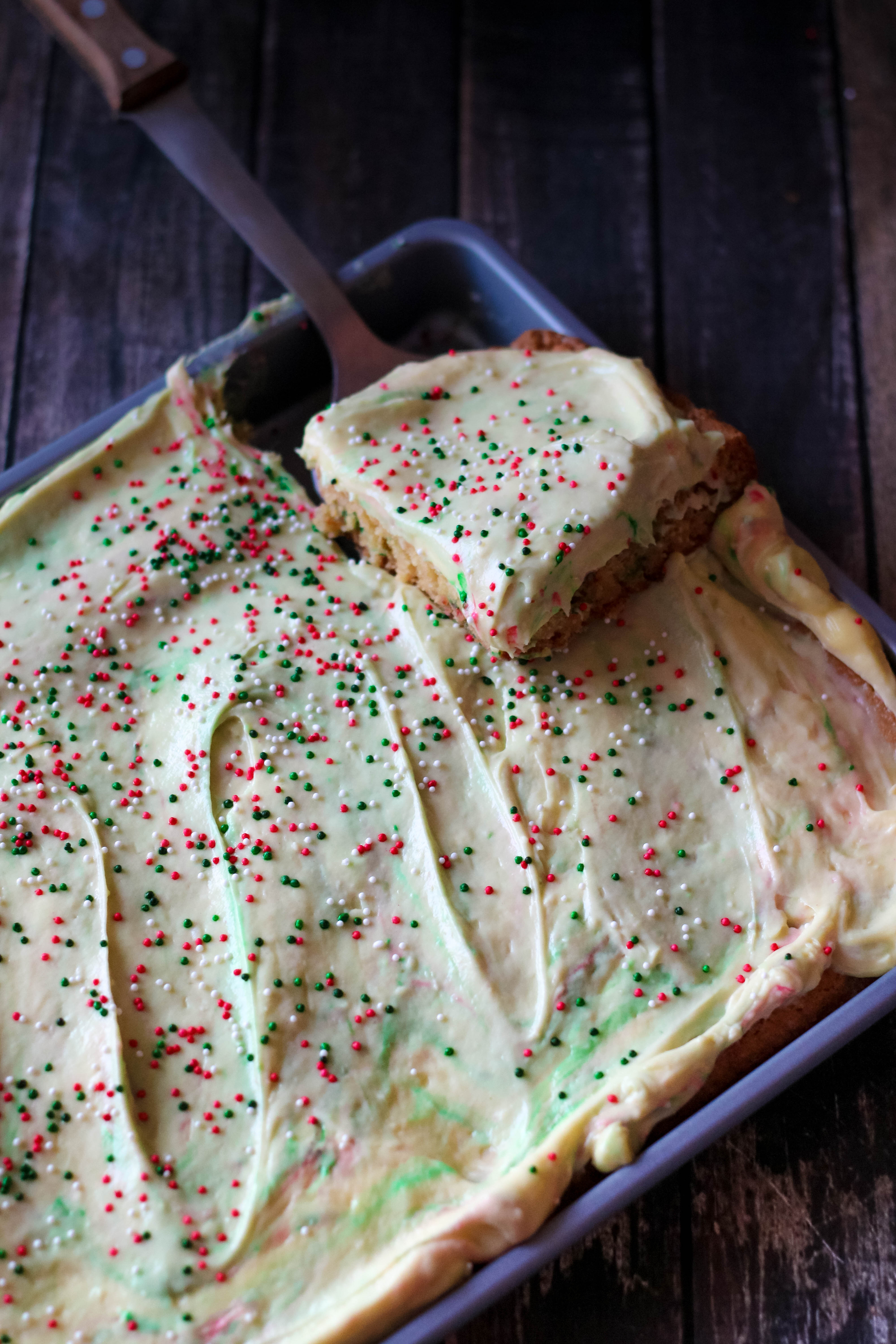 sugar-cookie-cheesecake-bars-amazing