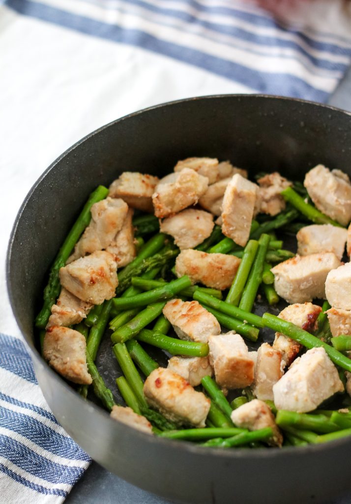 Chicken and asparagus (1 of 1)